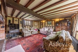 lounge- click for photo gallery